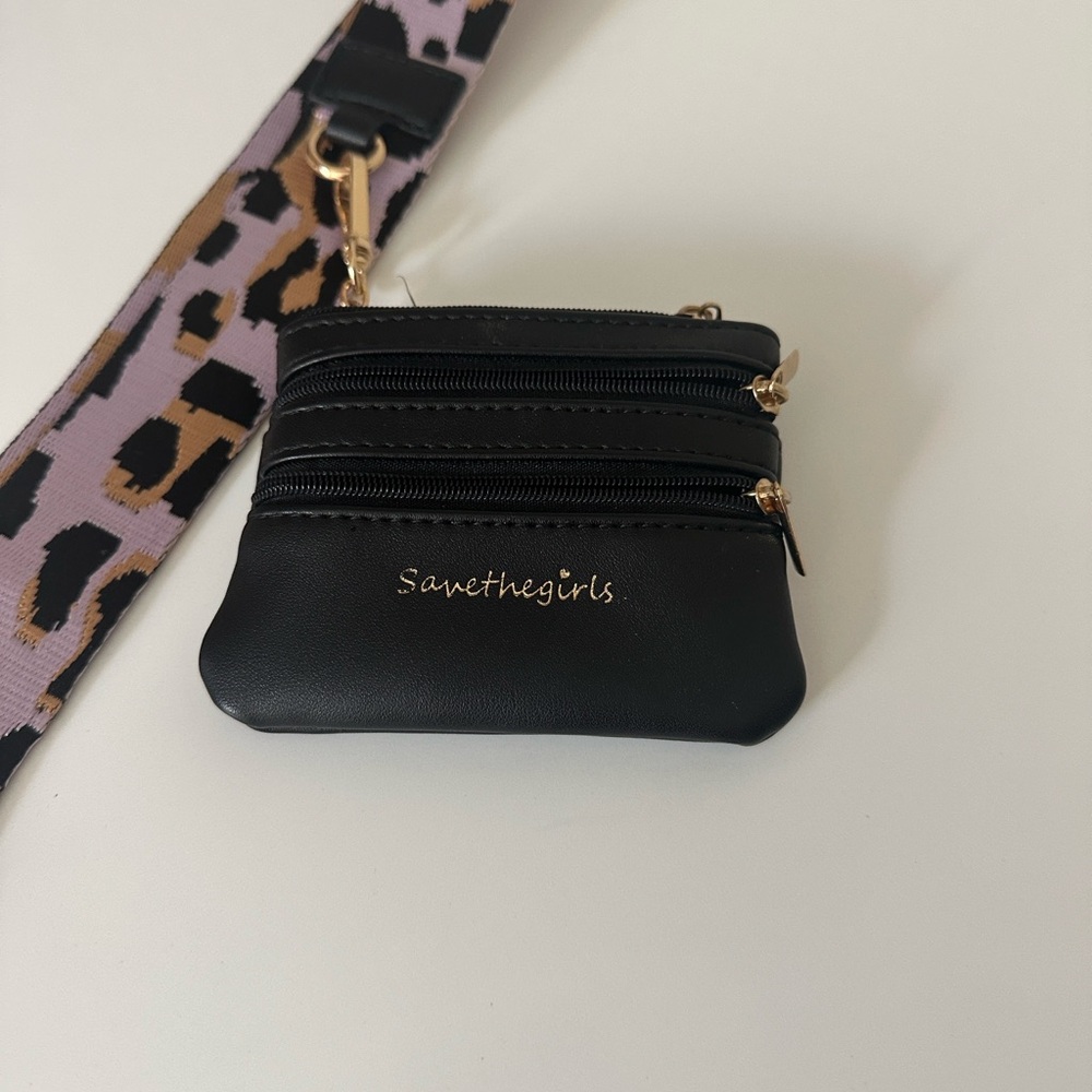 Leopard Print phone lanyard Strap with Black essentials Pouch - Picture 3 of 15